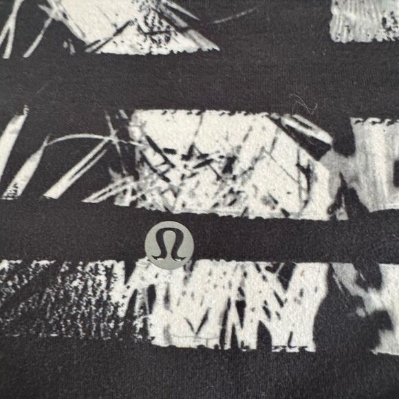 Lululemon Athletica Black and White Tie-Dye Leggings - Picture 2 of 4